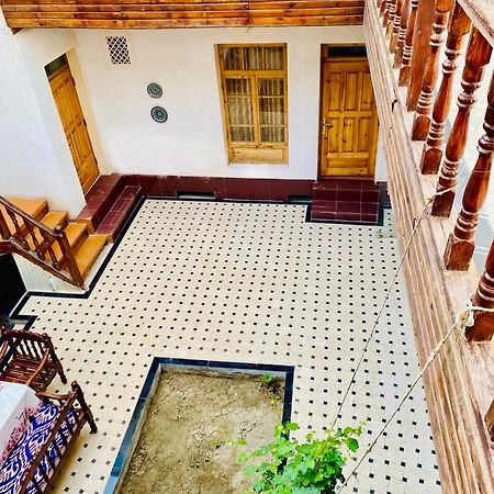Antique Hotel In Old Town Bukhara Exterior foto